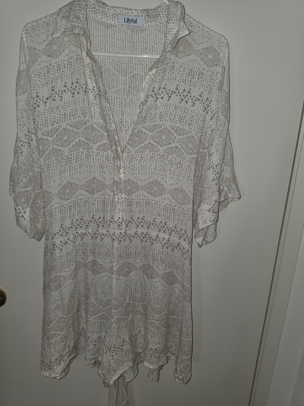 Lilyful Cream Patterned V-Neck Tunic (Skort)